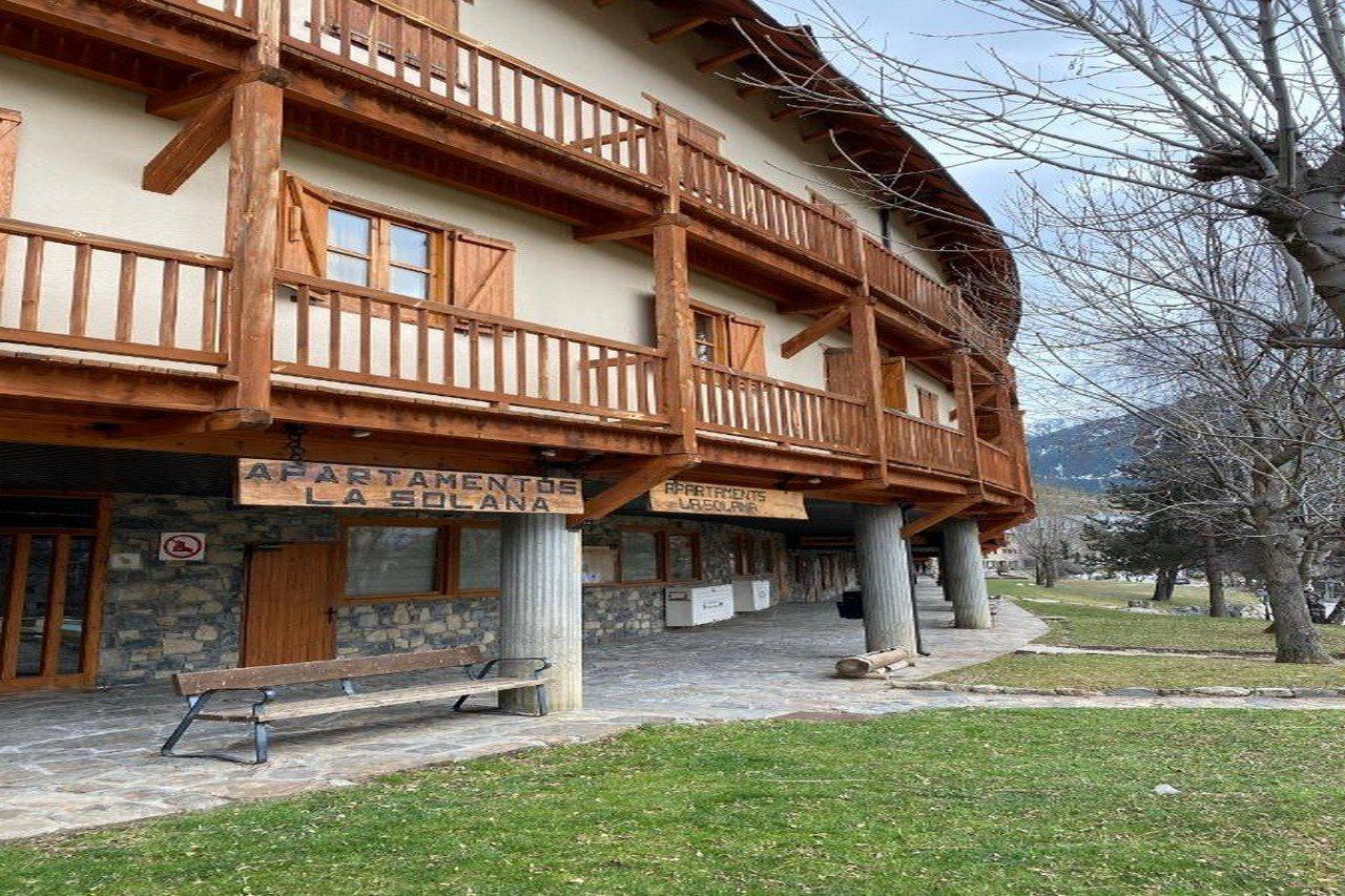 Отель Residencial La Solana Vall De Boi Экстерьер фото