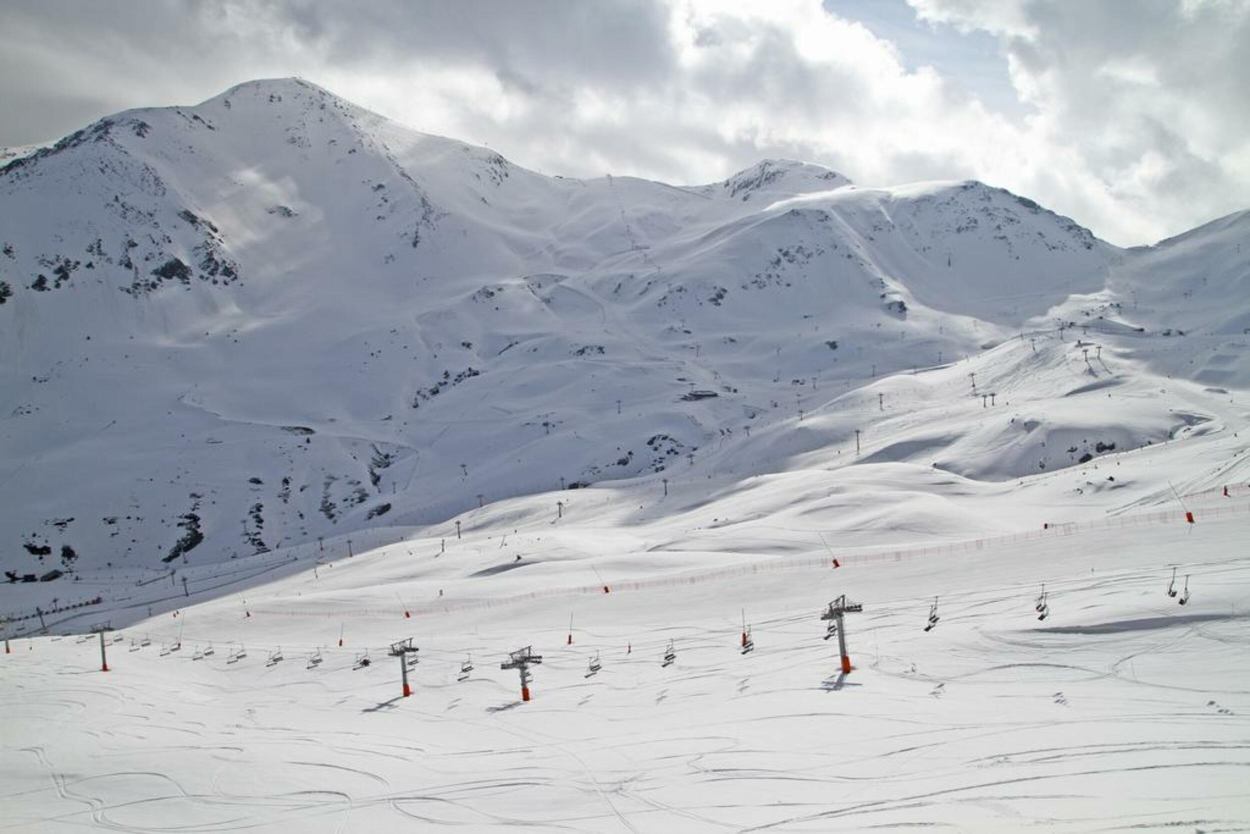 Отель Residencial La Solana Vall De Boi Экстерьер фото